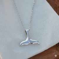 Walflossen-Halskette – Elara