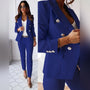 Damenanzug Blau, Zweireiher, Businessmode, eleganter Stil, Bürooutfit, modisch, hochwertig