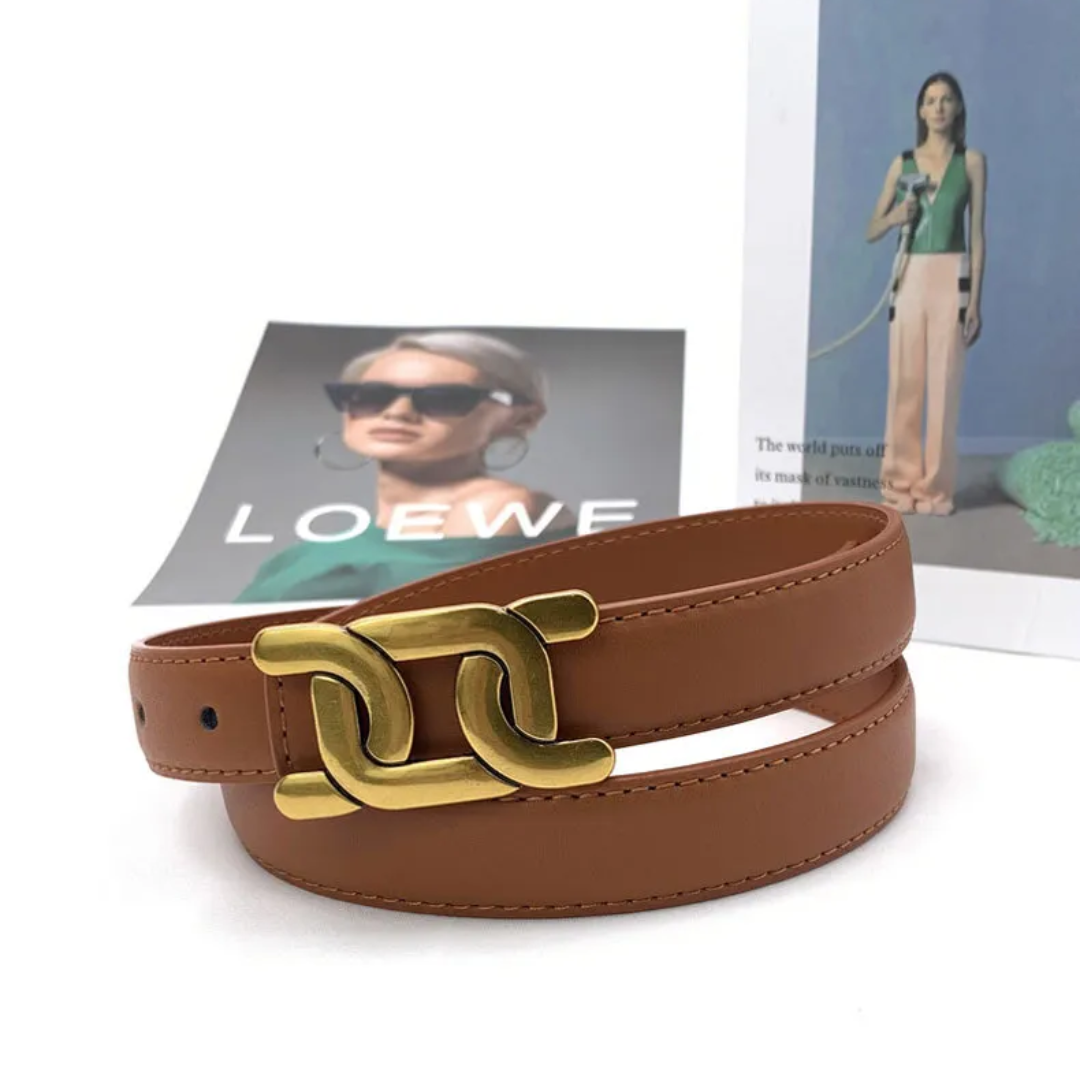 Brauner Ledergürtel mit goldener Schnalle, modisches Accessoire, Damenmode, elegant.