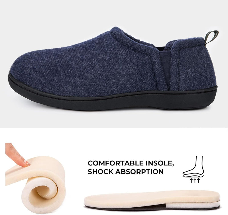 Dunkelblauer Filzhausschuh mit schwarzer Sohle, bequeme Einlegesohle, stoßdämpfend.