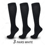 Drei Paar schwarze Kompressionsstrümpfe, knielang, unisex, ideal für Sport und Reisen.