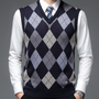 Männer-Pullover Weste, Argyle-Muster, navyblau, V-Ausschnitt, Business-Look, Herrenmode.
