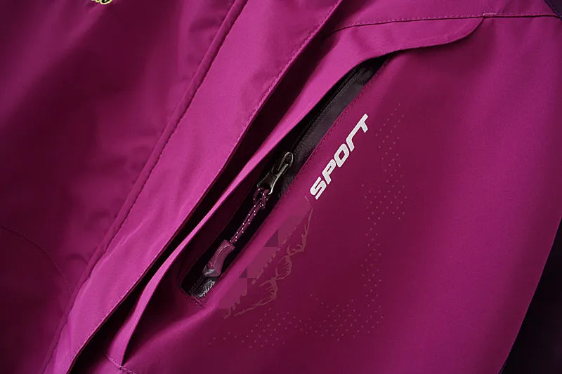 Lila Damen-Sportjacke mit Reißverschluss, wasserabweisend, Outdoor-Bekleidung.
