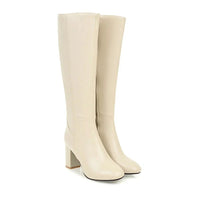 Beige Damenstiefel mit Blockabsatz, elegantes Design, weiches Material, Reißverschluss.