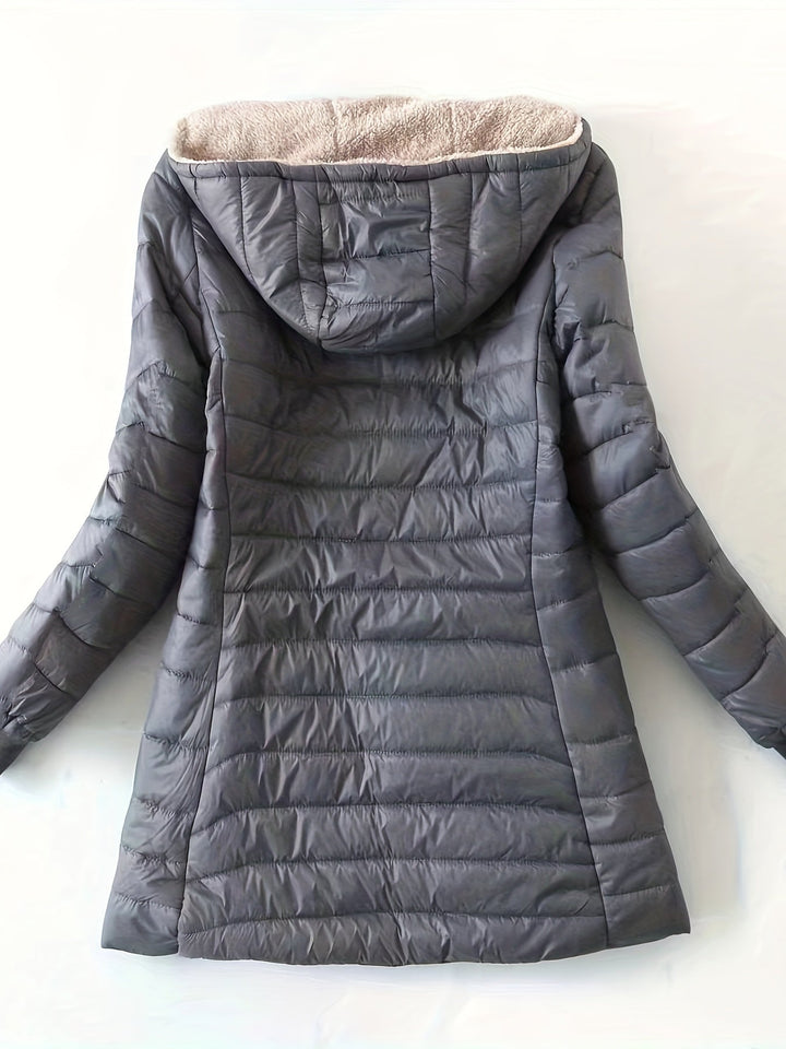 Damen Winterjacke mit Kapuze, grau, gesteppt, warm gefüttert, modisch, bequem.