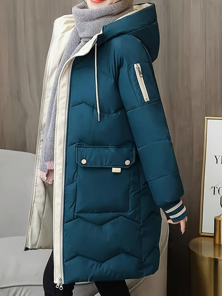 Damen Winterjacke mit Kapuze, dunkelgrün, gesteppt, warm, modisch, mit Reißverschlusstasche.