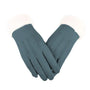Blaue Damenhandschuhe mit weißem Fellfutter, elegant, warm, Winteraccessoire.