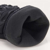 Schwarzer Winterstiefel mit weichem Futter, rutschfeste Sohle, warm und wasserdicht.