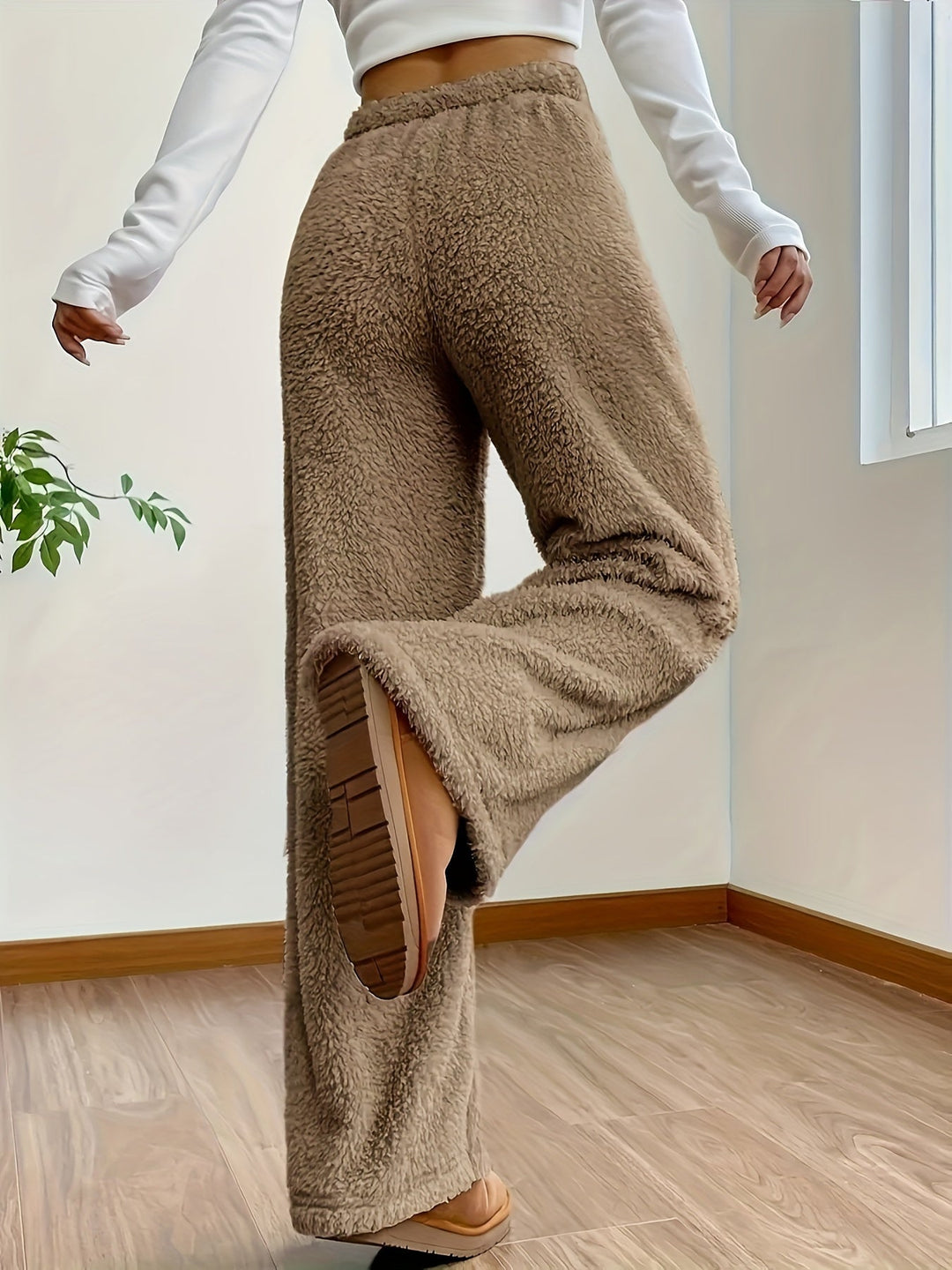 Weiche Teddy Sherpa Loungehose für Damen – Noémie Winterzauber Edition