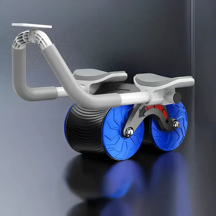 Ab Roller mit blauen Rädern, ergonomischen Griffen, Fitnessgerät für Bauchmuskeltraining.