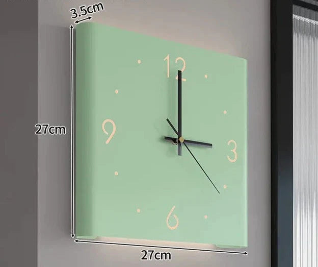 Doppelseitige quadratische Wanduhr, grün, minimalistisch, leuchtend, lautlos, 27x27 cm.
