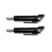 Zwei schwarze Fitnessgeräte-Pins aus Metall, verstellbar, für Krafttraining.