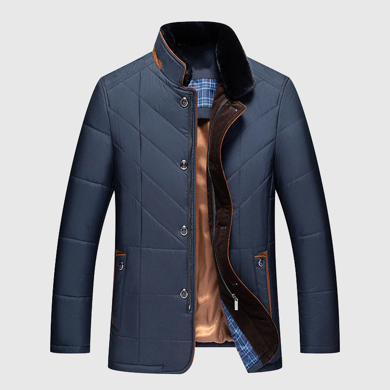 Dunkelblaue Herrenjacke, gesteppt, mit Stehkragen und Knopfleiste, ideal für Herbstmode.