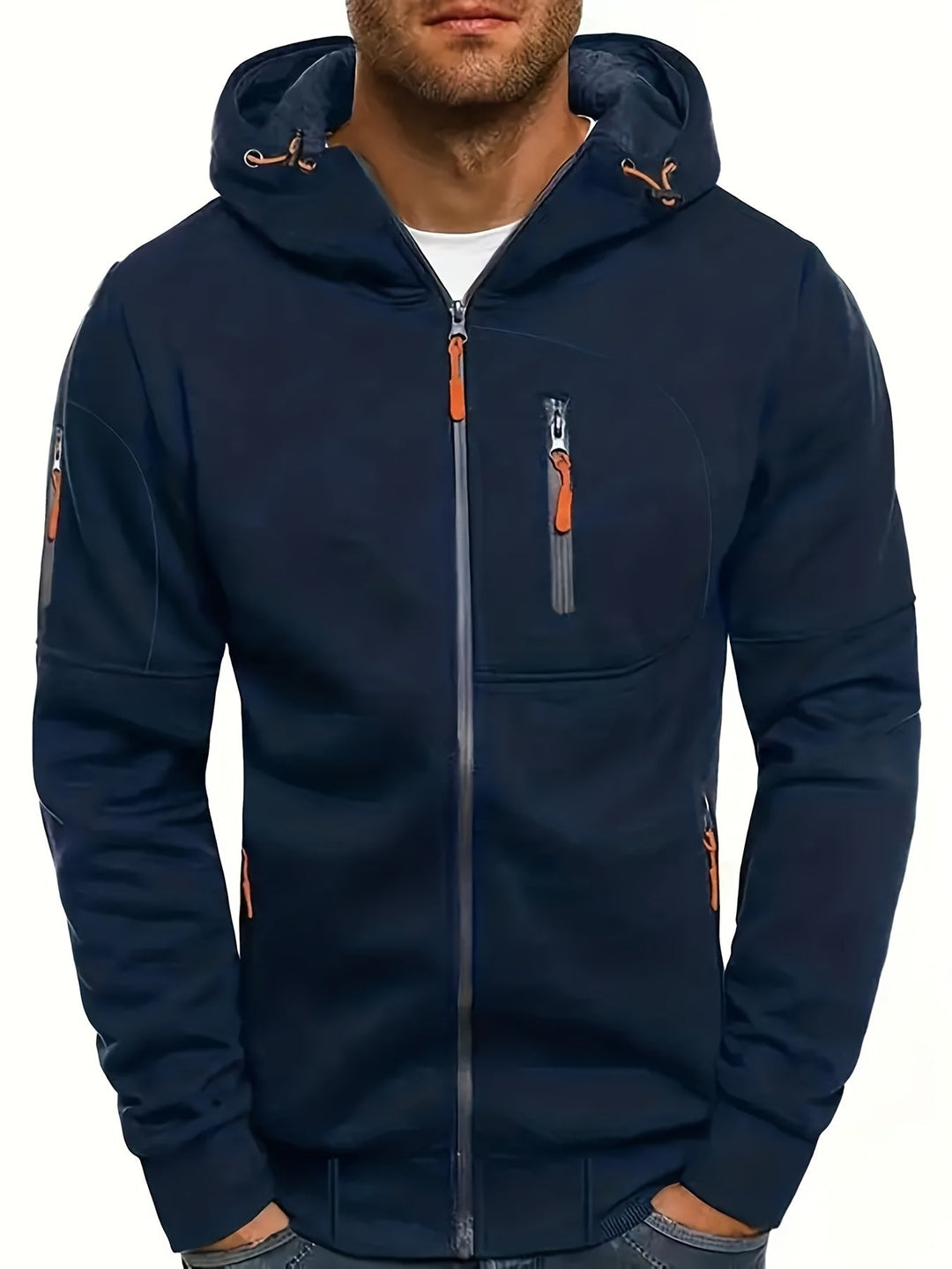 Dunkelblaue Herren-Softshelljacke mit Kapuze, Reißverschlusstaschen, Outdoor-Bekleidung.