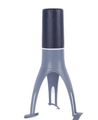 Grauer elektrischer Schneebesen mit schwarzem Griff, Küchengerät, modernes Design.