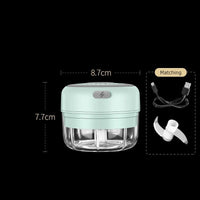 Elektrischer Zerkleinerer, mintgrün, 8.7x7.7cm, USB-Ladekabel, Küchenhelfer, kompakt.