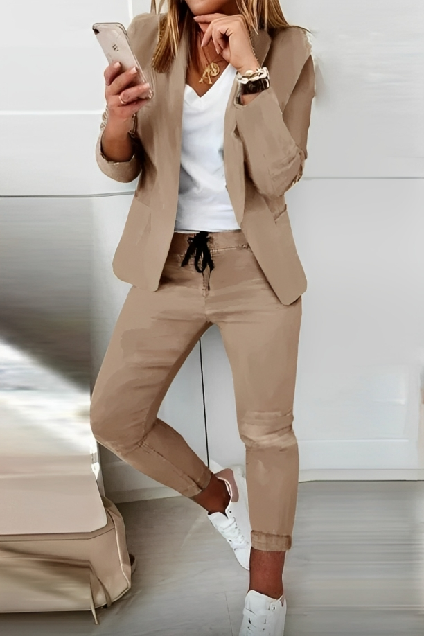 Zweiteiliges Damen Blazer-Set für Alltag & Events – Alina