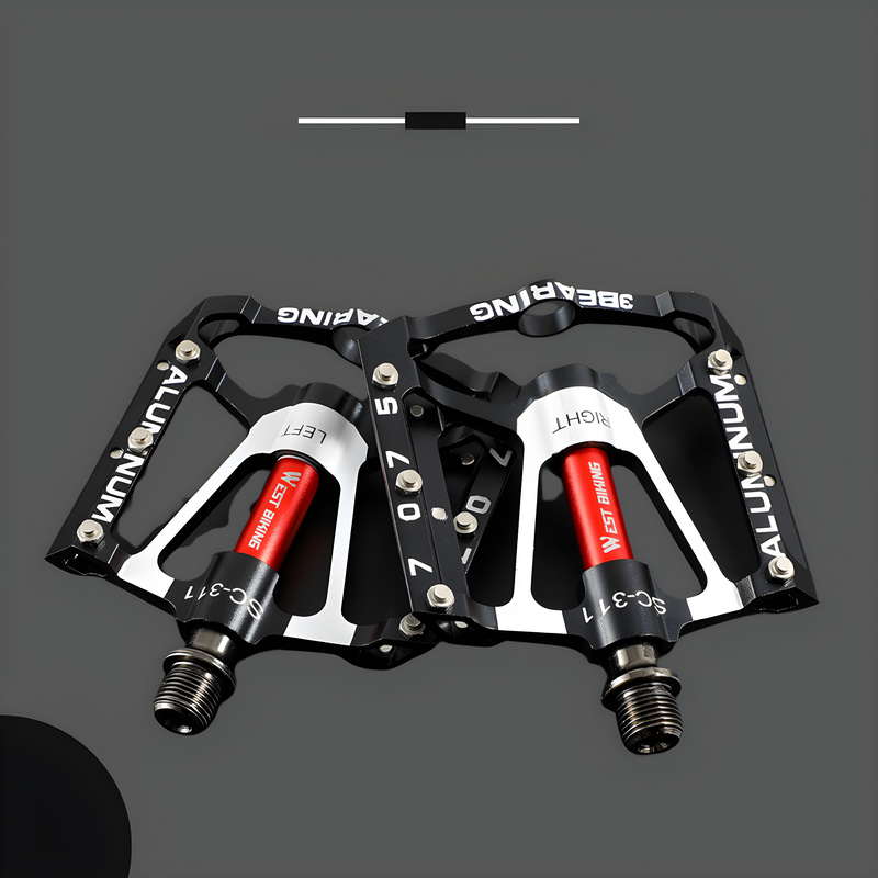 Schwarze Aluminium-Fahrradpedale mit rutschfestem Design und rotem Akzent für Mountainbikes.