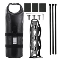Wasserdichte Fahrradtasche schwarz mit Halterung und Zubehör für Outdoor-Abenteuer.