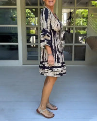 Herbstliches & Stylishes Damenkleid mit V-Ausschnitt und 3/4-Ärmeln – Elina