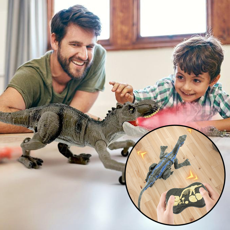 Vater und Sohn spielen mit ferngesteuertem Dinosaurier-Spielzeug auf Holzboden.