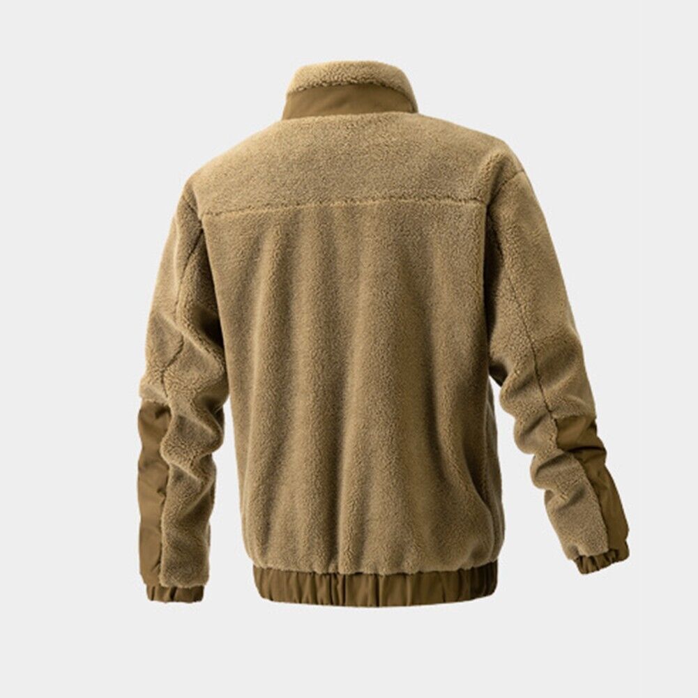Braune Fleecejacke Herren, warm, Outdoor, Reißverschluss, Winterbekleidung, Rückansicht.