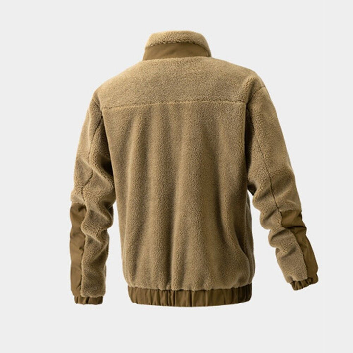 Braune Fleecejacke Herren, warm, Outdoor, Reißverschluss, Winterbekleidung, Rückansicht.