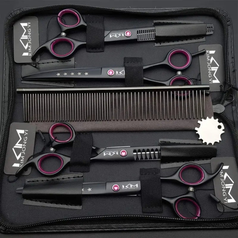 Friseurscheren-Set in schwarzer Tasche, Haarschneidewerkzeug, Kamm, Friseurbedarf.