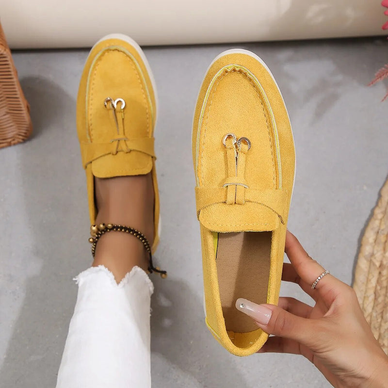Gelbe Damen-Loafers aus Leder, Slip-On, modisch, bequem, ideal für Frühling und Herbst.
