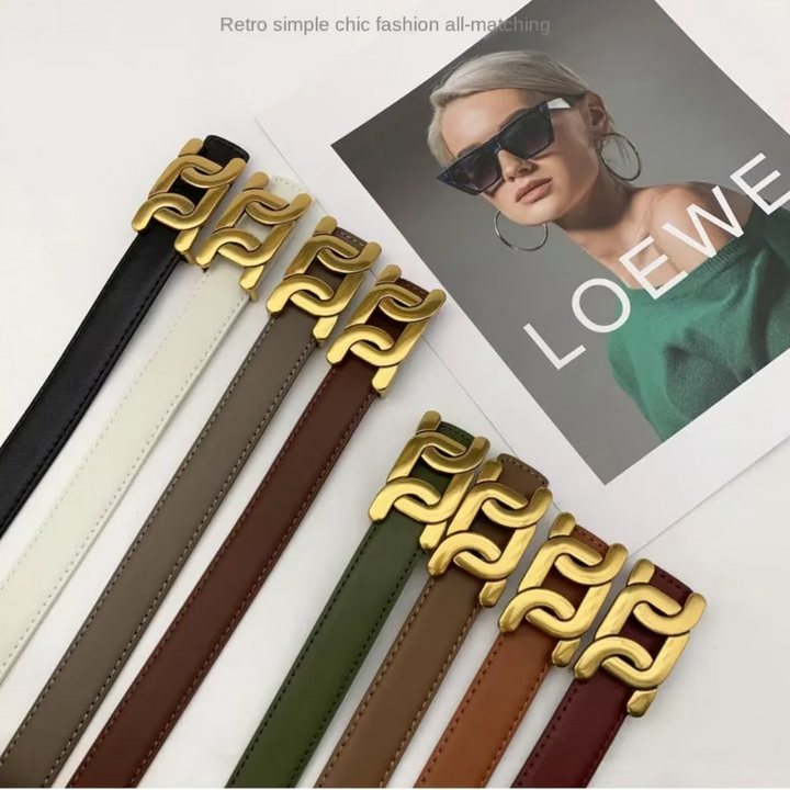 Verschiedene Ledergürtel mit goldener Schnalle, modisch, in Braun, Schwarz, Weiß und Grün.