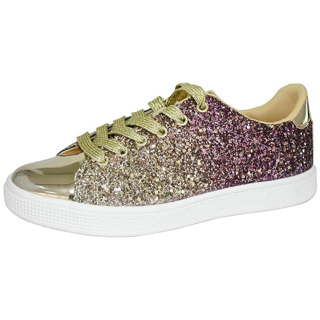 Goldene Glitzersneaker mit weißer Sohle, Damenmode, modische Freizeitschuhe, glänzend.