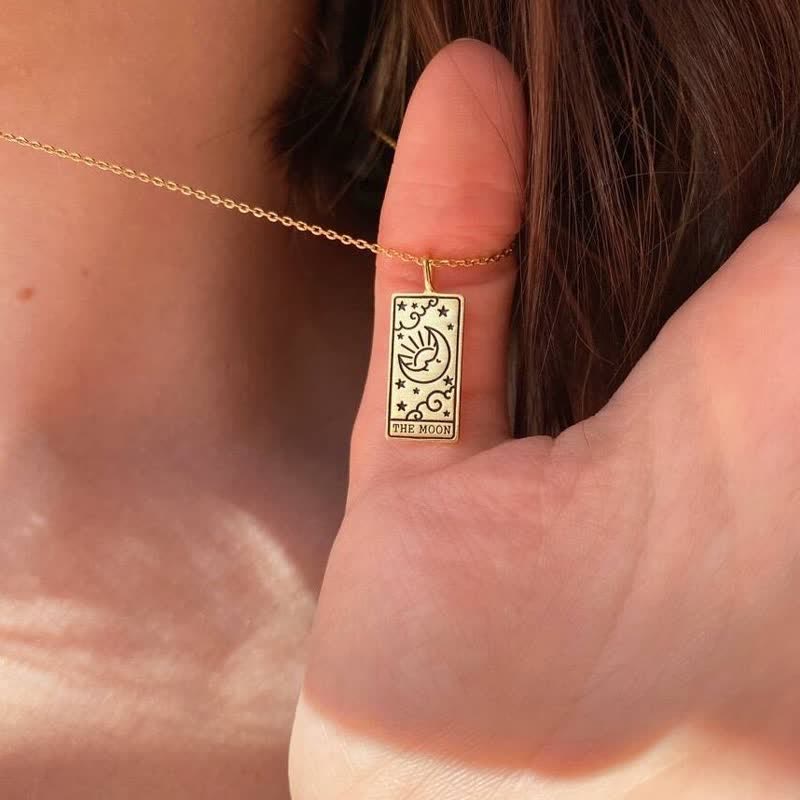Goldene Halskette mit Tarot-Anhänger "The Moon", Damen-Schmuck, Astrologie, modisch.