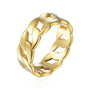 Goldener geflochtener Ring, elegantes Design, Schmuck für Damen, modisches Accessoire.