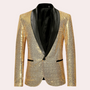 Goldener Pailletten-Blazer mit schwarzem Revers, festliche Herrenmode, eleganter Anzugjacke.