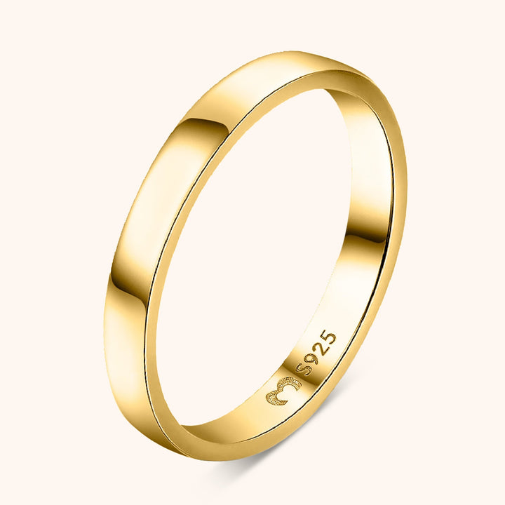 Goldener Ring aus 925er Silber, schlichtes Design, poliert, Schmuck für Damen und Herren.
