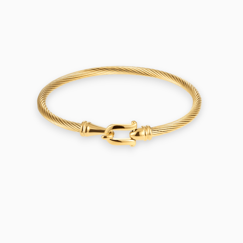Goldenes Armband mit Kordeldesign und Hakenverschluss, eleganter Schmuck für Damen.