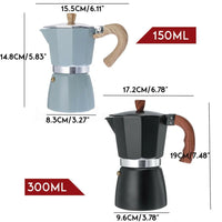 Zwei Espressokocher, grau 150ml, schwarz 300ml, Holzgriff, Maße in cm angegeben.