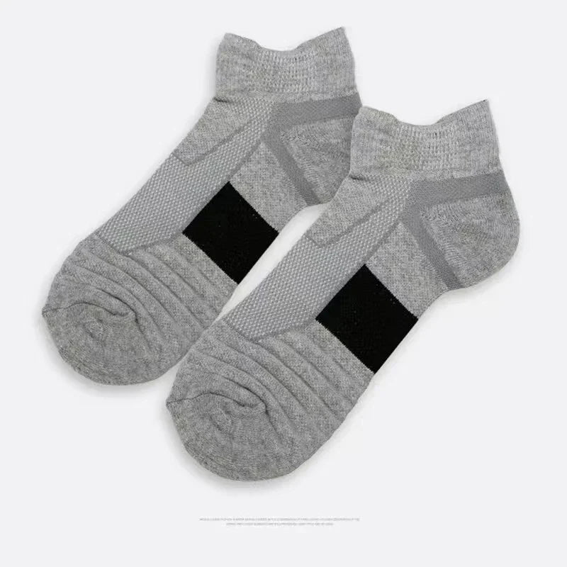 Graue Sportsocken aus Baumwolle, atmungsaktiv, knöchelhoch, für Herren und Damen.