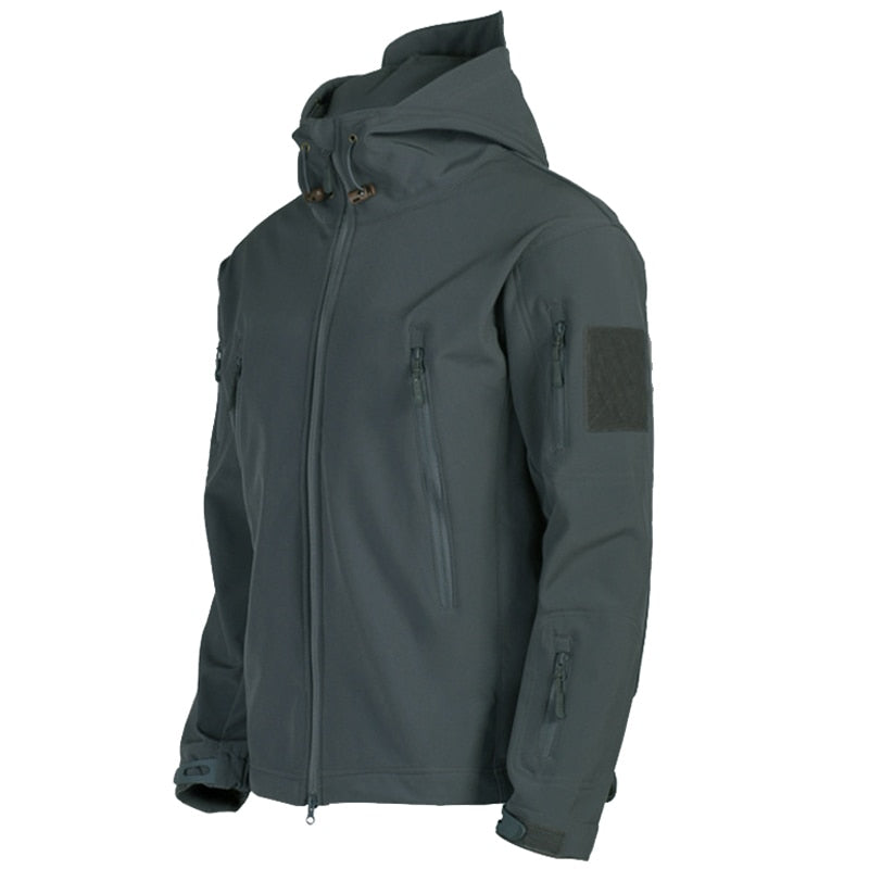 Graue Softshell-Jacke mit Kapuze, Reißverschlusstaschen, winddicht, Outdoor-Bekleidung.