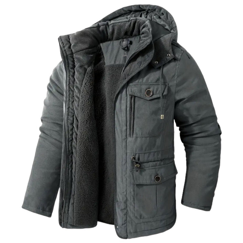 Dunkelgrüne Herren-Winterjacke mit Kapuze, warm gefüttert, Outdoor, wasserabweisend.