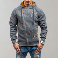 Dunkelgrauer Herren-Hoodie mit Reißverschlüssen, Kapuze und Taschen, modisch und bequem.