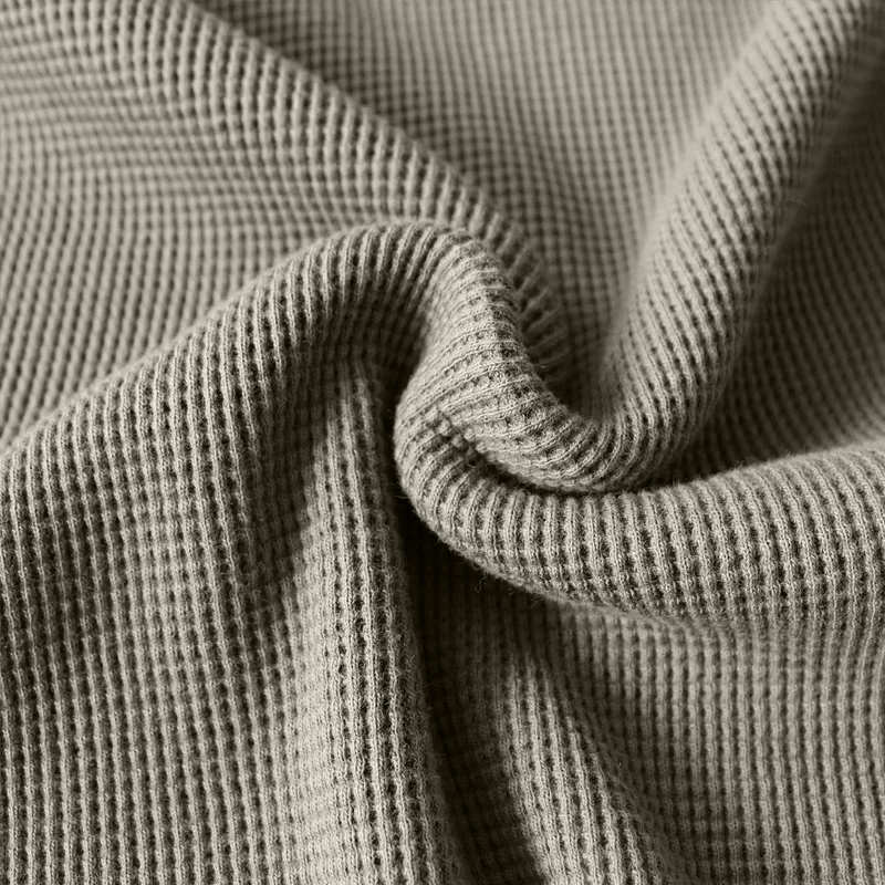 Grauer gerippter Stoff, Baumwolle, Nahaufnahme, Textur, Textilmaterial, Mode, Bekleidung.