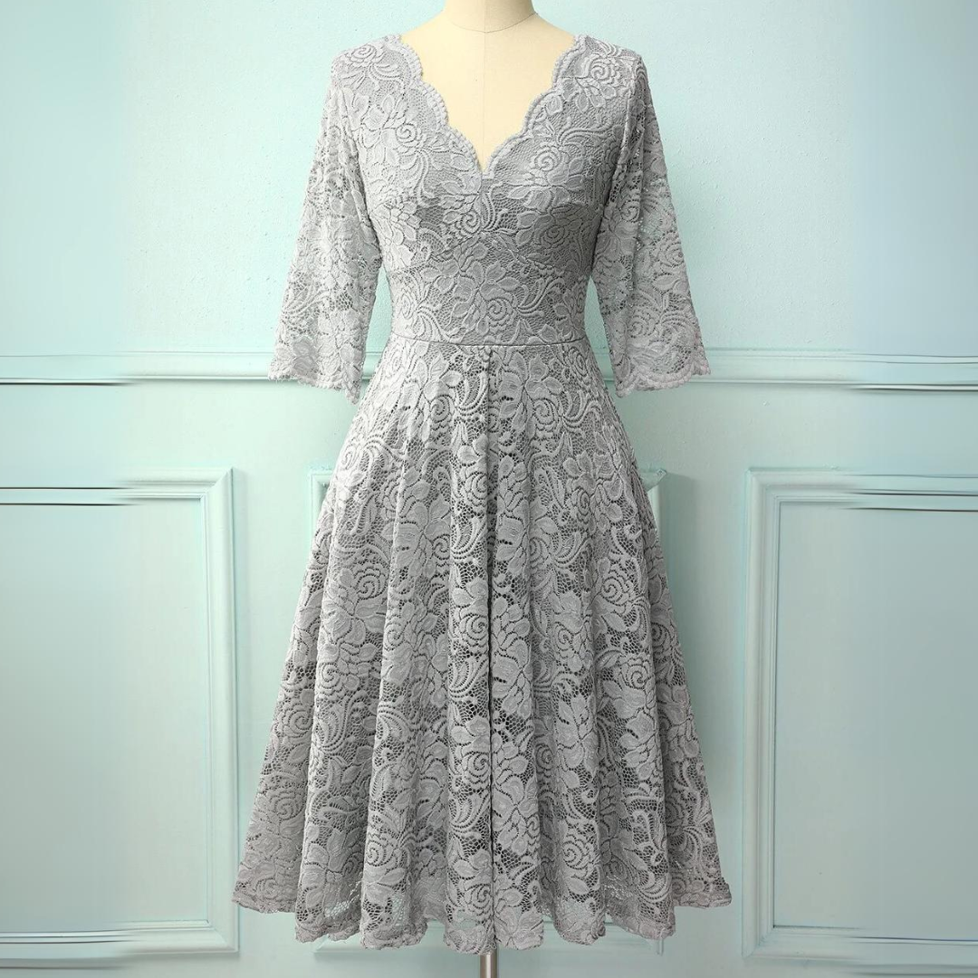 Graues Spitzenkleid mit V-Ausschnitt, dreiviertel Ärmel, elegantes Design, Damenmode.