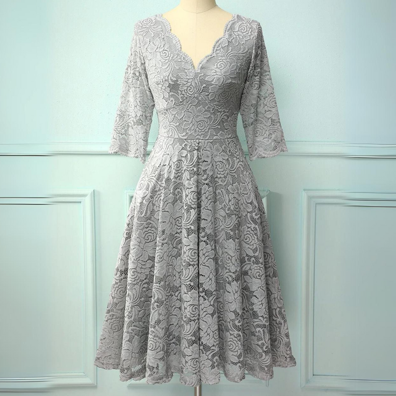 Graues Spitzenkleid mit V-Ausschnitt, dreiviertel Ärmel, elegantes Design, Damenmode.