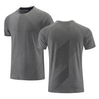 Graues Herren-Sportshirt, atmungsaktiv, kurzärmelig, mit geometrischem Muster.