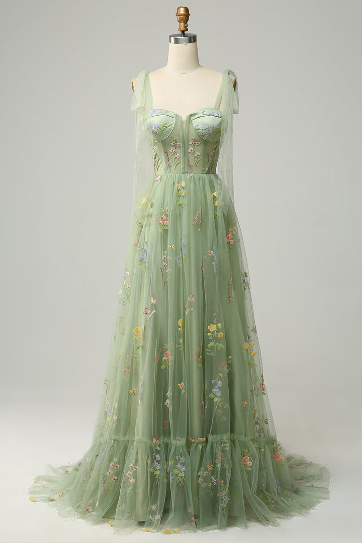 Grünes Abendkleid mit Blumenstickerei, Tüll, ärmellos, bodenlang, elegantes Design.