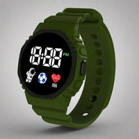 Grüne Smartwatch mit digitaler Anzeige, Sport-Icons, Herzfrequenzmesser, Silikonarmband.