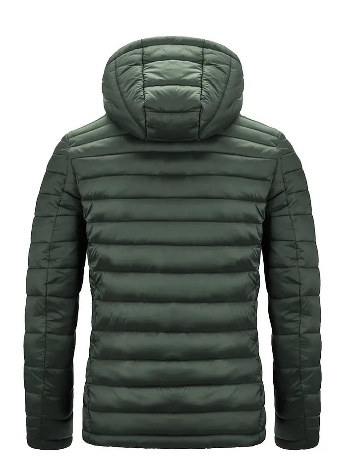 Grüne Daunenjacke mit Kapuze, gesteppt, warm, Wintermode, Herrenbekleidung.