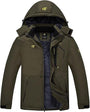 Grüne Herren-Winterjacke mit Kapuze, wasserdicht, warm gefüttert, Outdoor-Bekleidung.