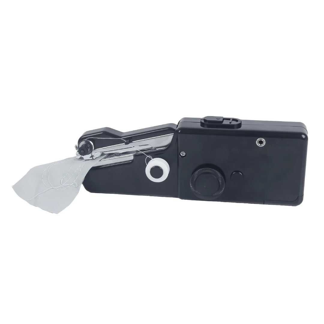 Schwarze Handnähmaschine, tragbar, kompakt, ideal für schnelle Reparaturen, Heimwerkerbedarf.